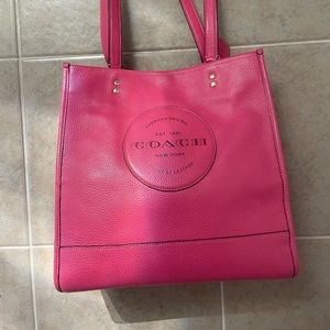 A very gently used COACH purse.